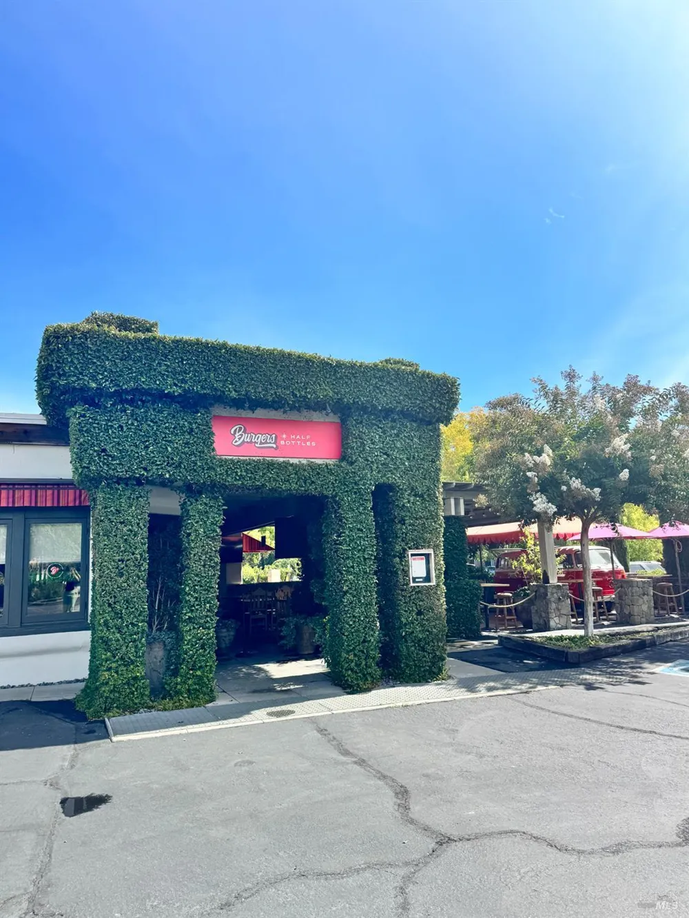 1903 Hopper Way Yountville, CA 94599