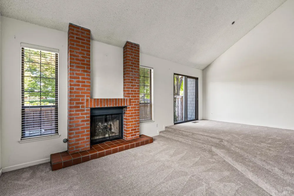 1903 Hopper Way Yountville, CA 94599