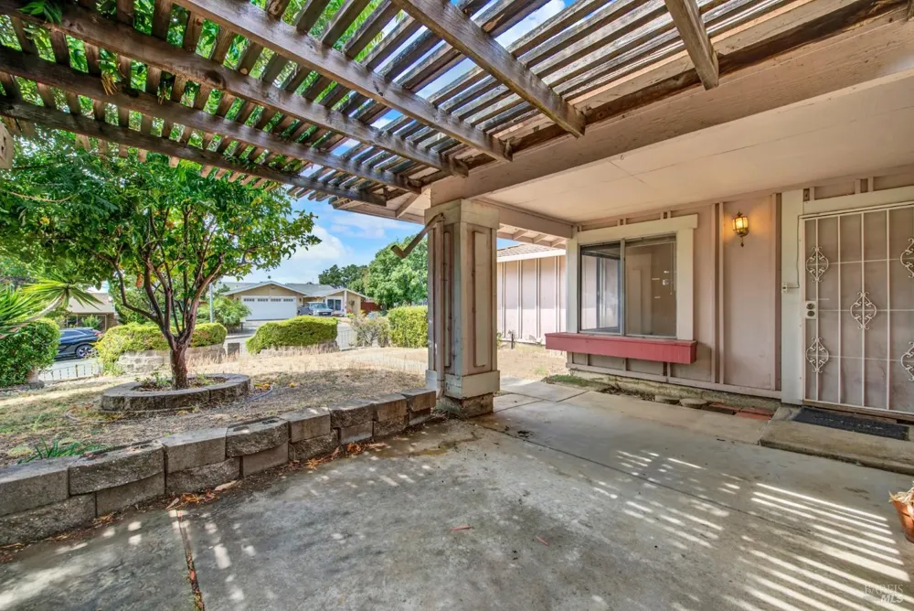 120 Parkhaven Drive Vallejo, CA 94591