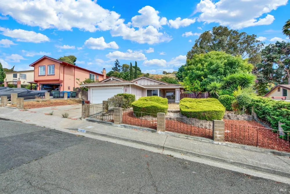 120 Parkhaven Drive Vallejo, CA 94591