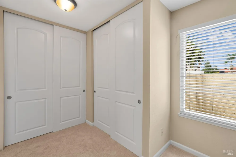 4984 Fern Place Rohnert Park, CA 94928