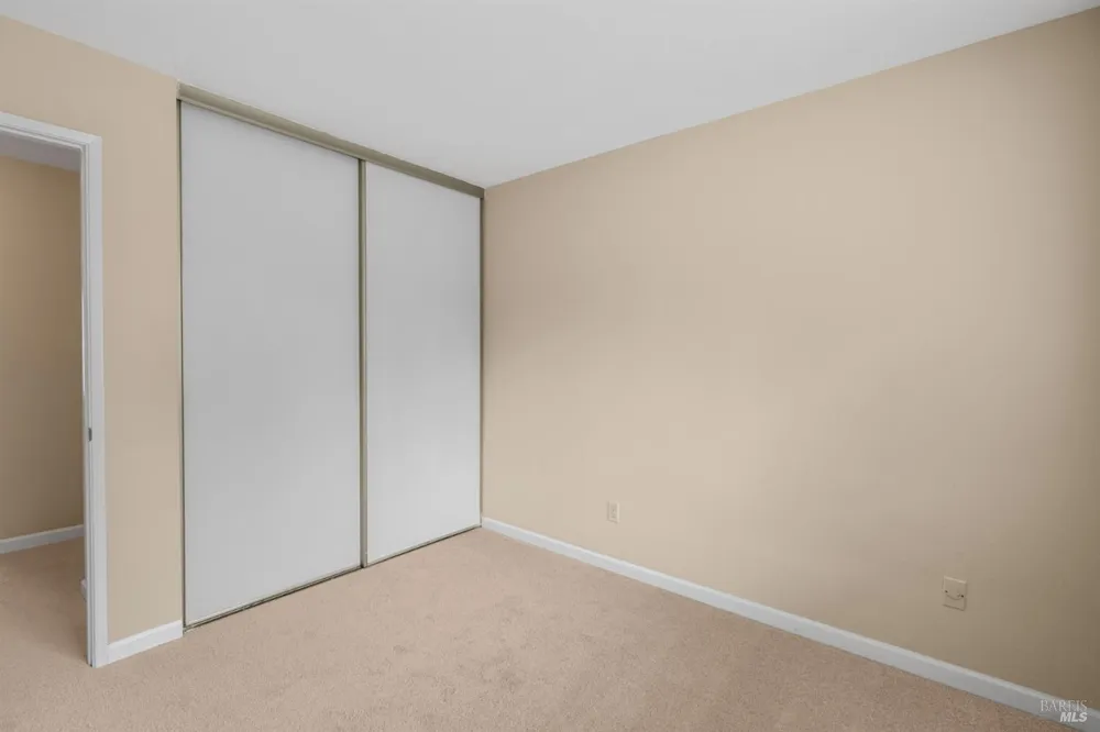 4984 Fern Place Rohnert Park, CA 94928