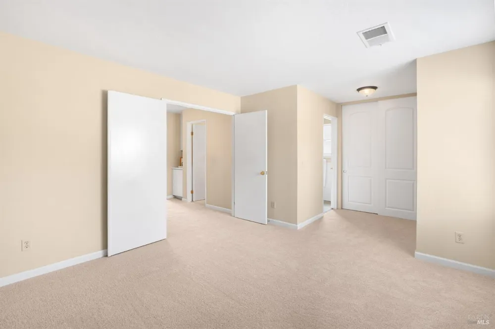 4984 Fern Place Rohnert Park, CA 94928