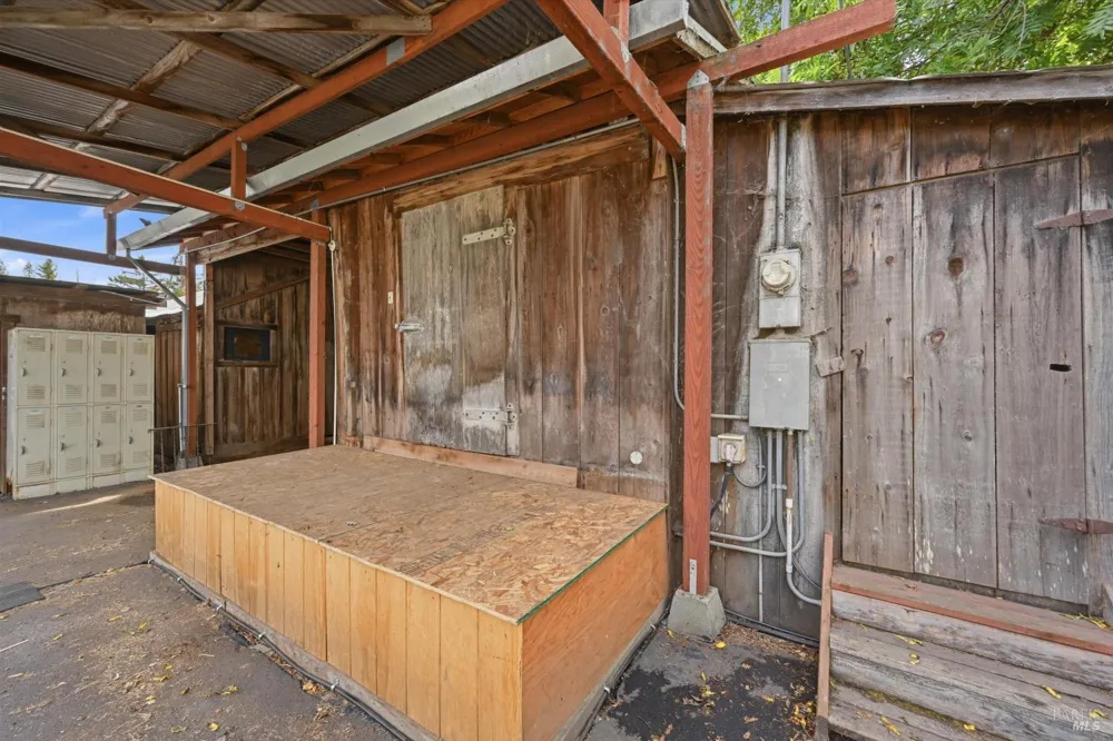 9317 Old Redwood Highway Penngrove, CA 94951
