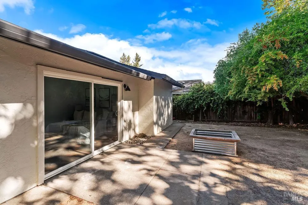 1132 Denise Drive Calistoga, CA 94515