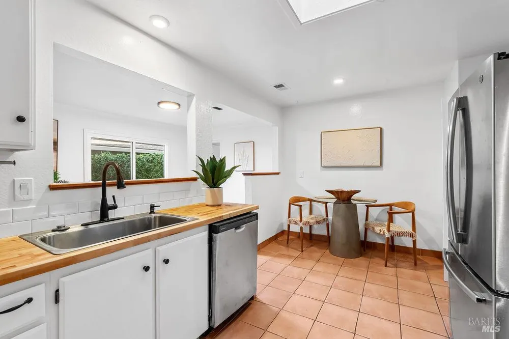1132 Denise Drive Calistoga, CA 94515
