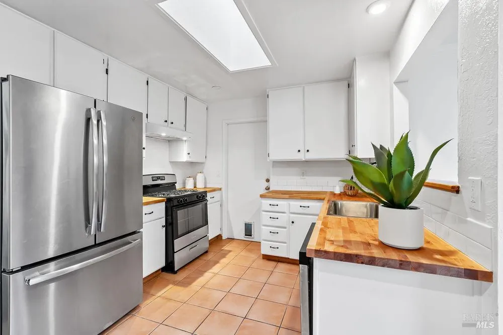 1132 Denise Drive Calistoga, CA 94515