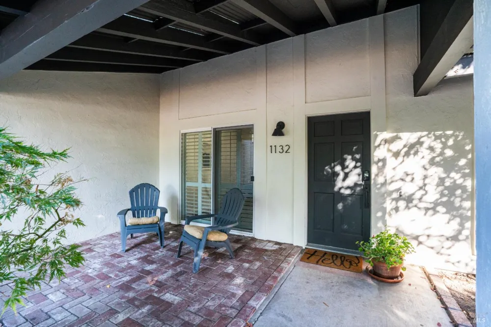 1132 Denise Drive Calistoga, CA 94515
