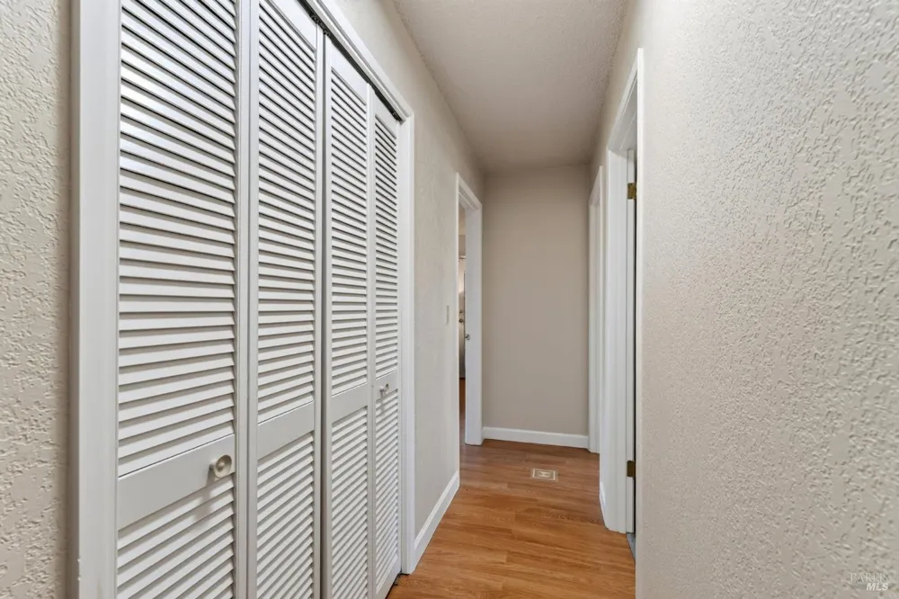767 Joni Court Windsor, CA 95492