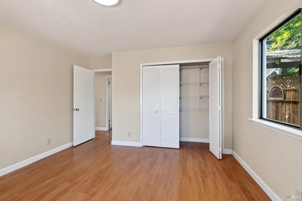 767 Joni Court Windsor, CA 95492
