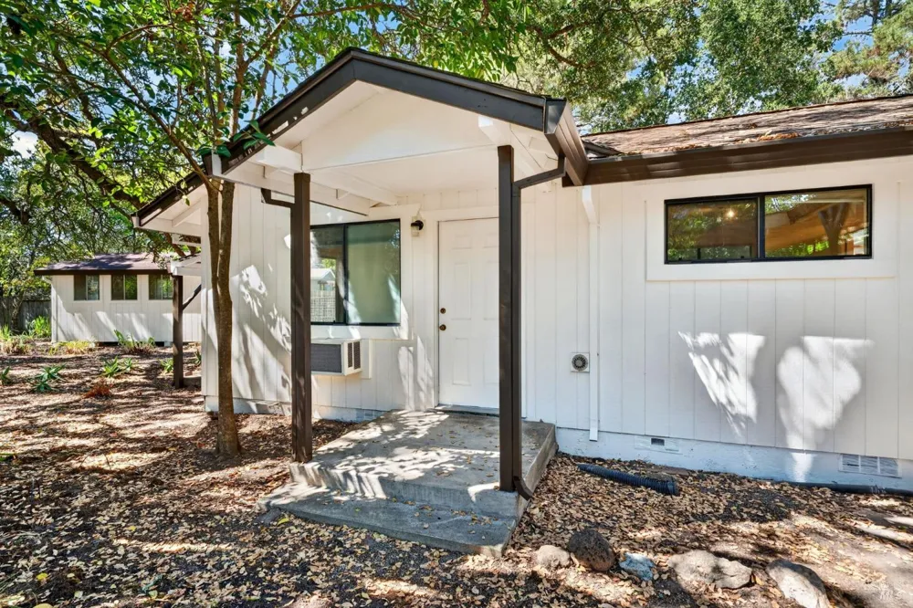 767 Joni Court Windsor, CA 95492