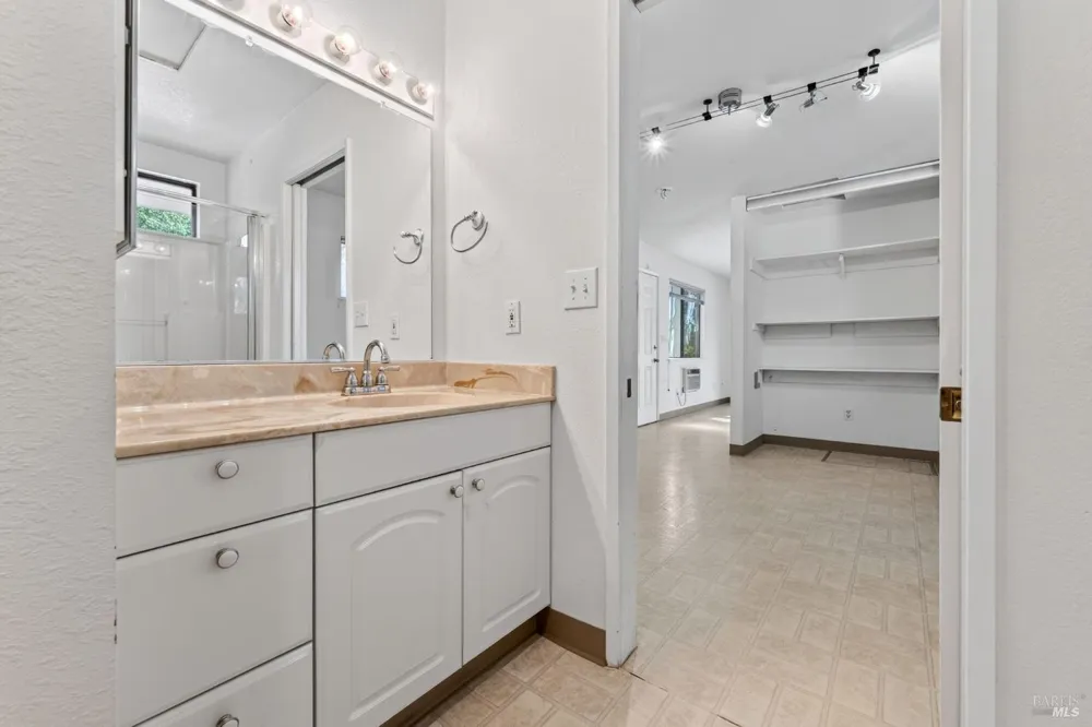 767 Joni Court Windsor, CA 95492