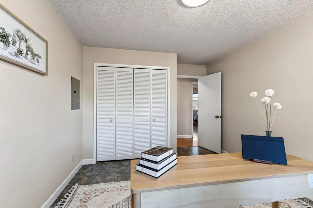 767 Joni Court Windsor, CA 95492