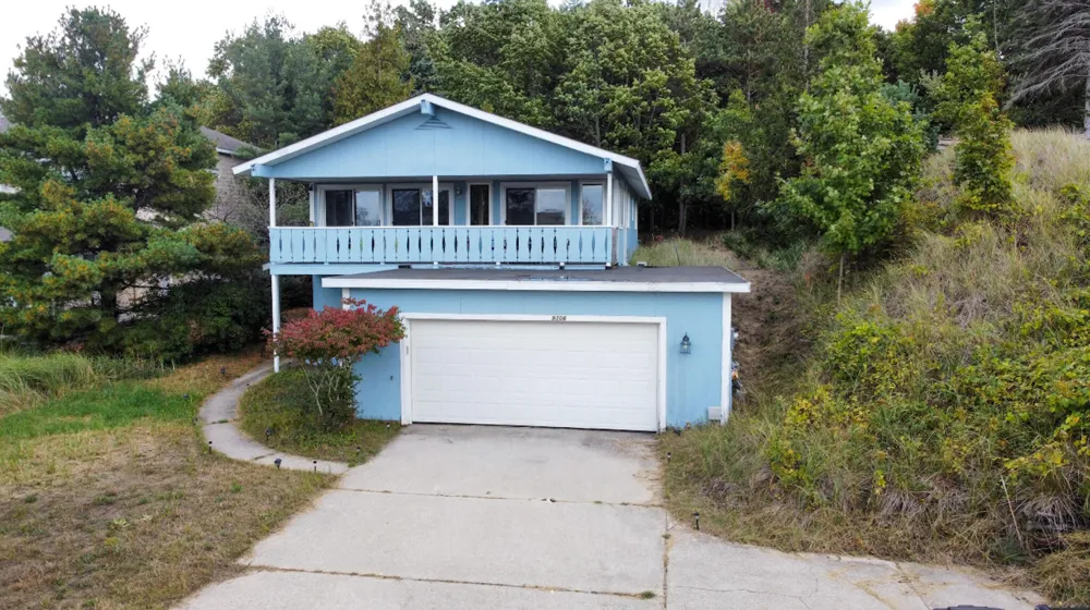 9306 Whispering Sands Drive West Olive, MI 49460