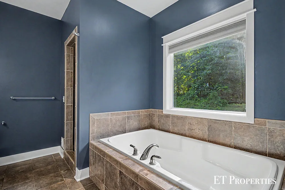 7801 Cascade Road SE Grand Rapids, MI 49546