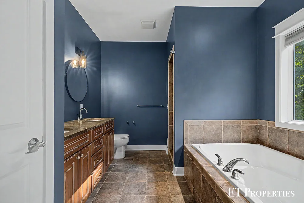 7801 Cascade Road SE Grand Rapids, MI 49546