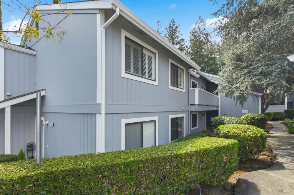 55 Hector Lane W Novato, CA 94949