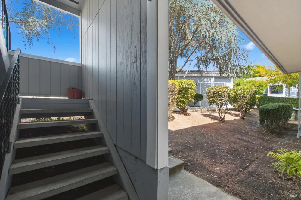 55 Hector Lane W Novato, CA 94949