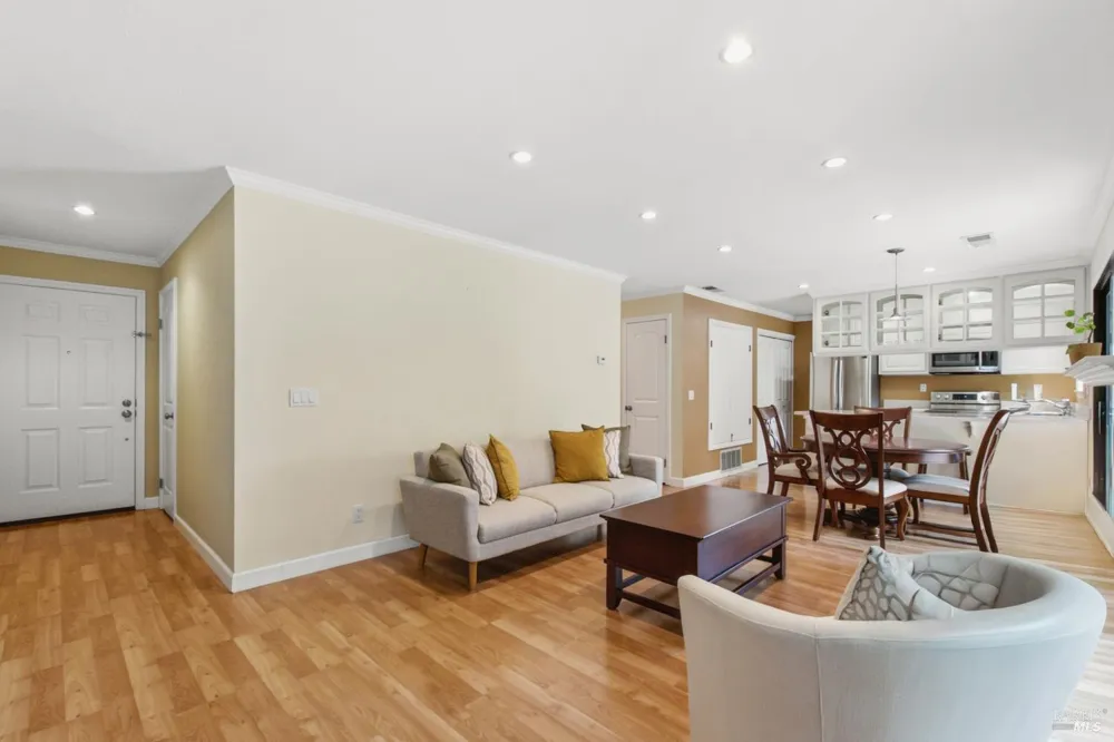 55 Hector Lane W Novato, CA 94949
