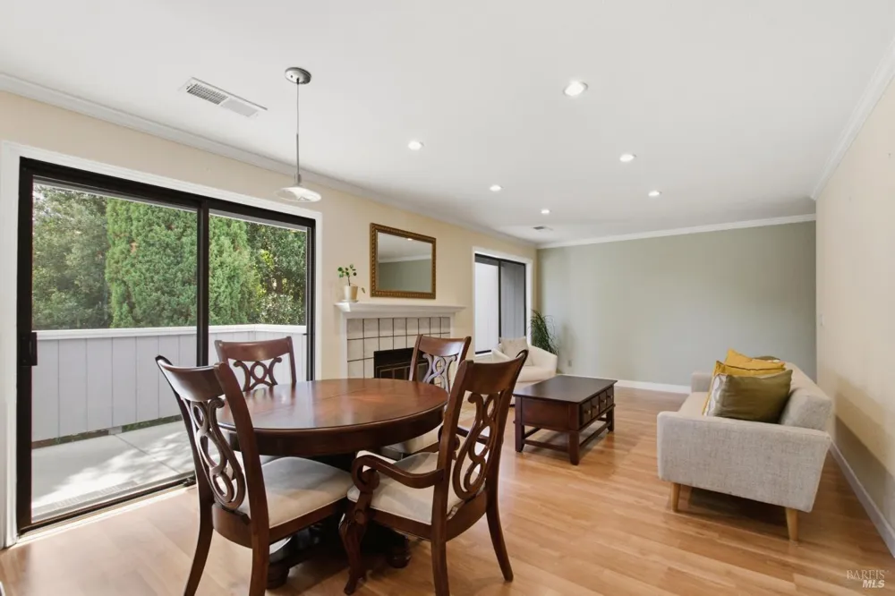55 Hector Lane W Novato, CA 94949