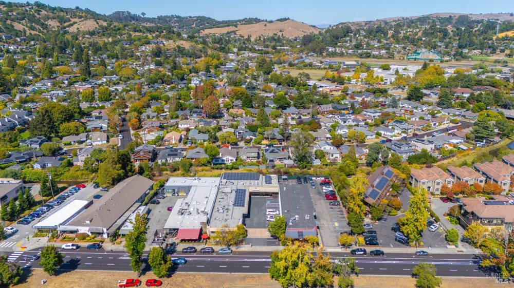 10 E Laverne Avenue Mill Valley, CA 94941