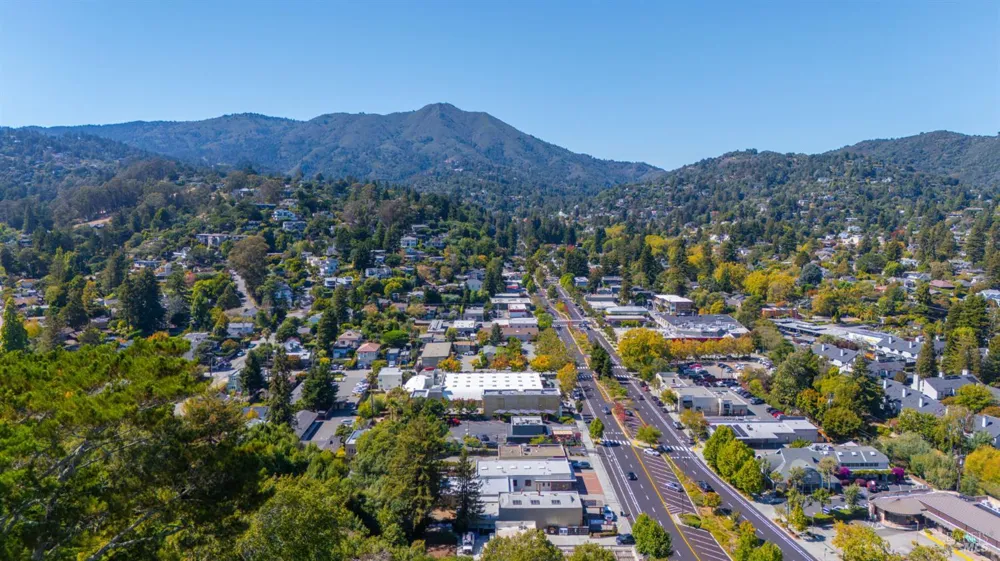 10 E Laverne Avenue Mill Valley, CA 94941