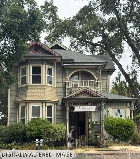 558 B STREET