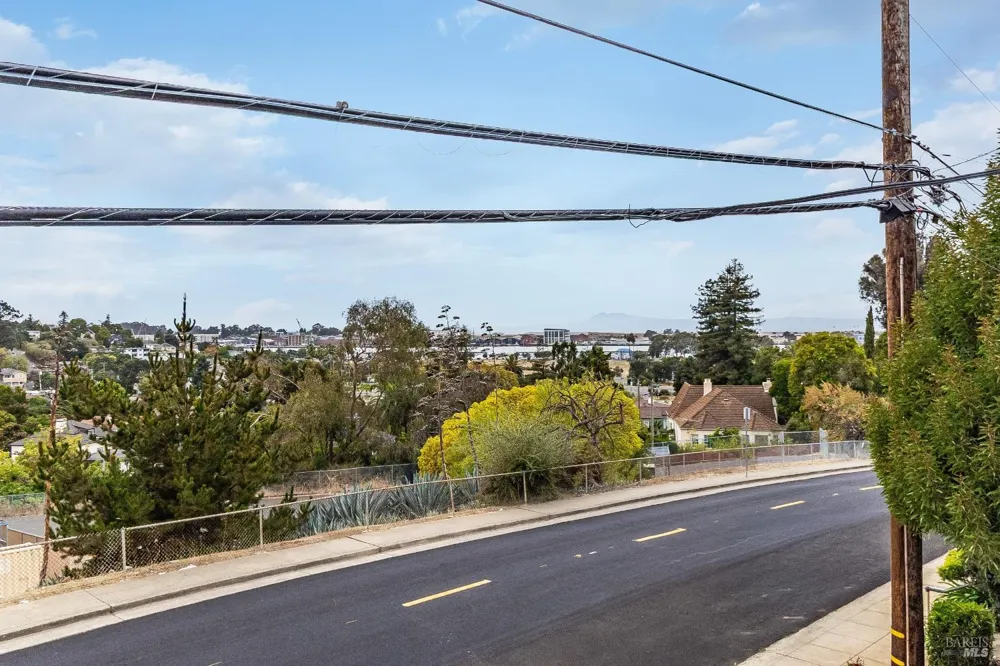 228 Farragut Avenue Vallejo, CA 94590