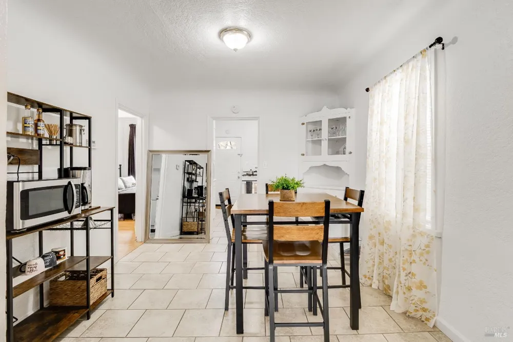 228 Farragut Avenue Vallejo, CA 94590
