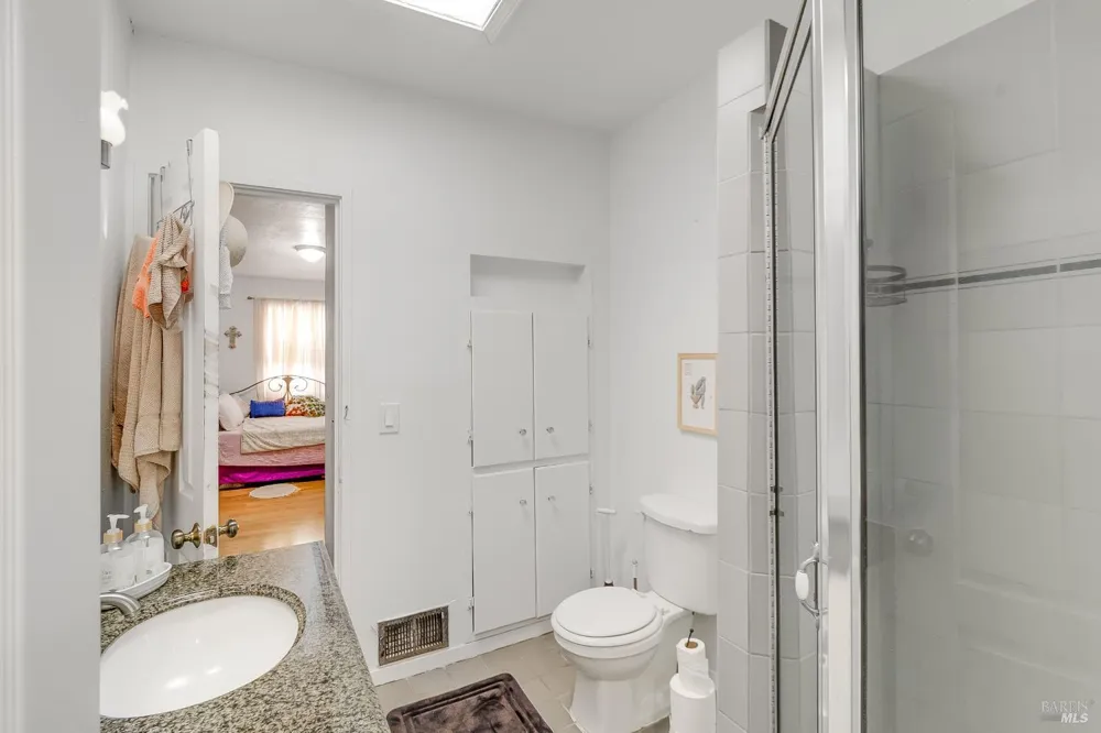 228 Farragut Avenue Vallejo, CA 94590