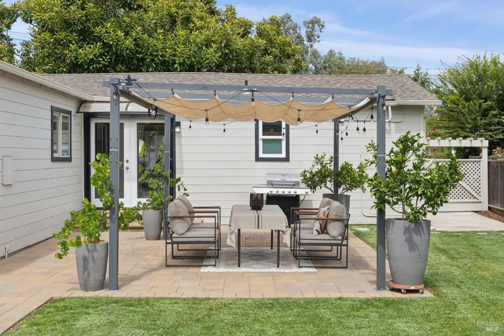 836 Wilmac Avenue Novato, CA 94947
