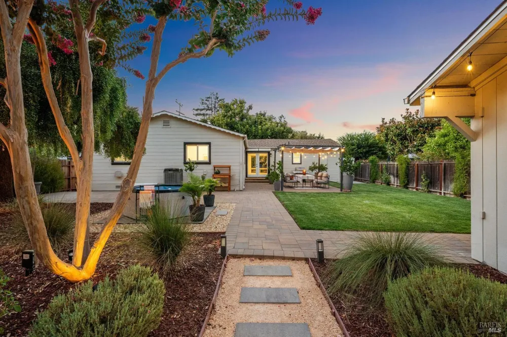 836 Wilmac Avenue Novato, CA 94947
