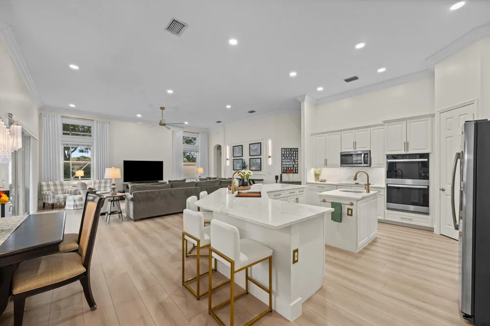 11849 Osprey Point Circle Wellington, FL 33449
