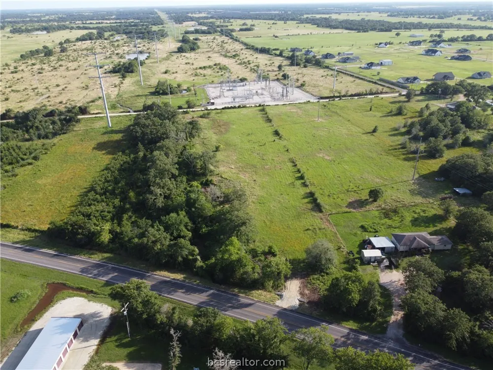 20067 FM 39 Iola, TX 77861