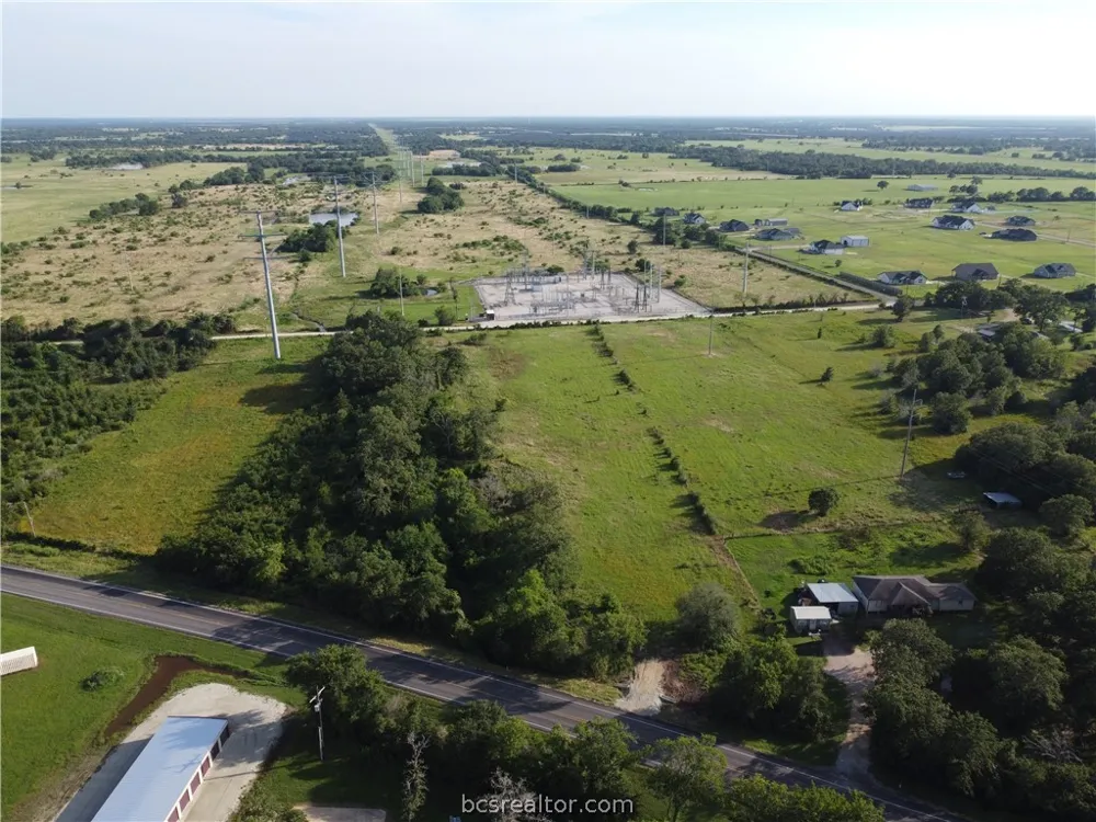 20067 FM 39 Iola, TX 77861