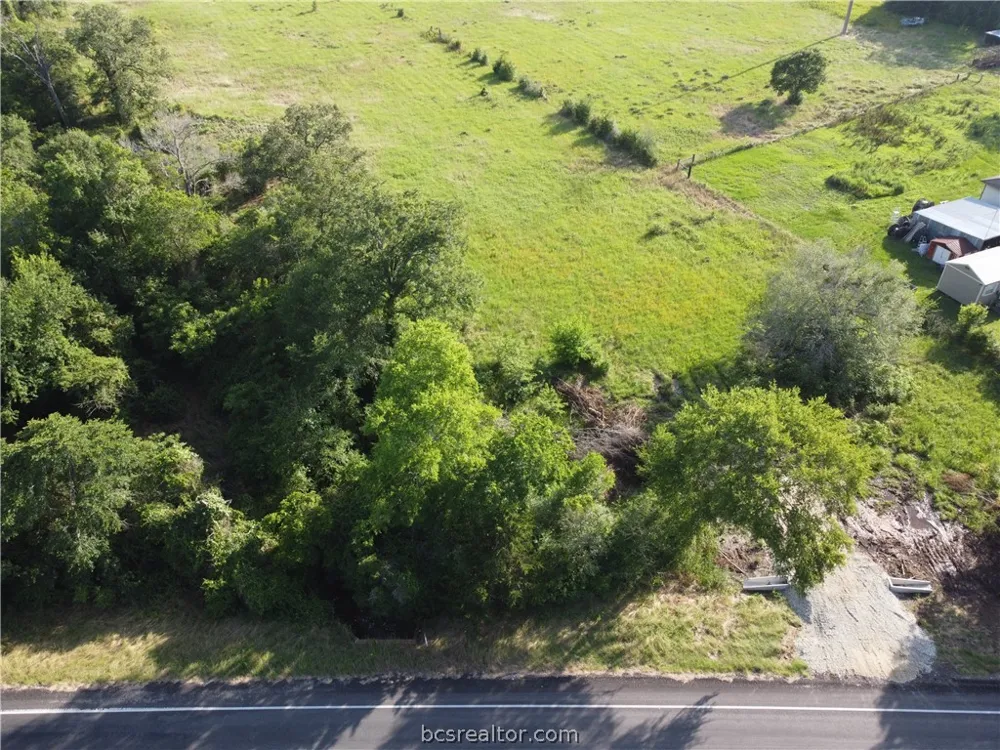 20067 FM 39 Iola, TX 77861