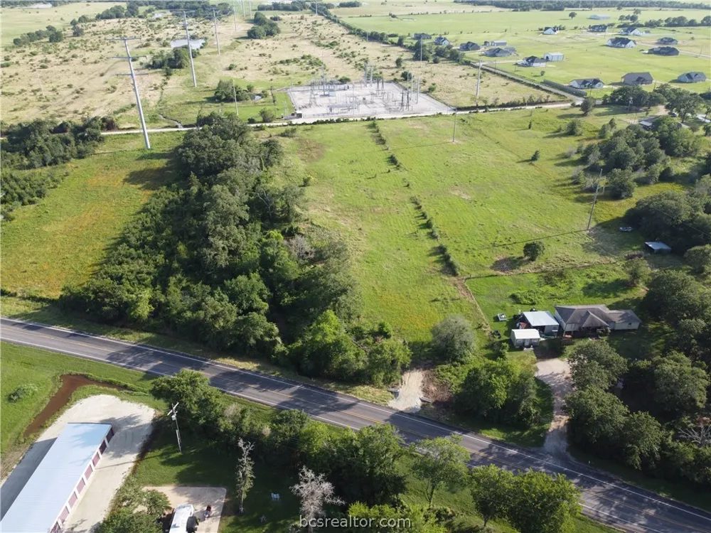 20067 FM 39 Iola, TX 77861