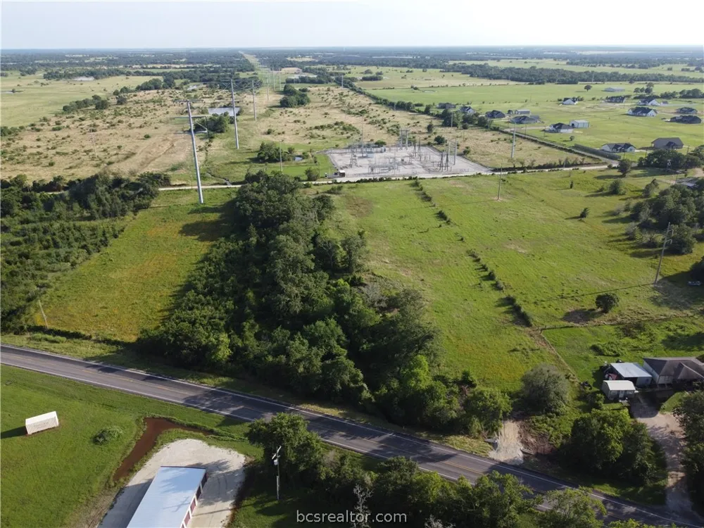 20067 FM 39 Iola, TX 77861