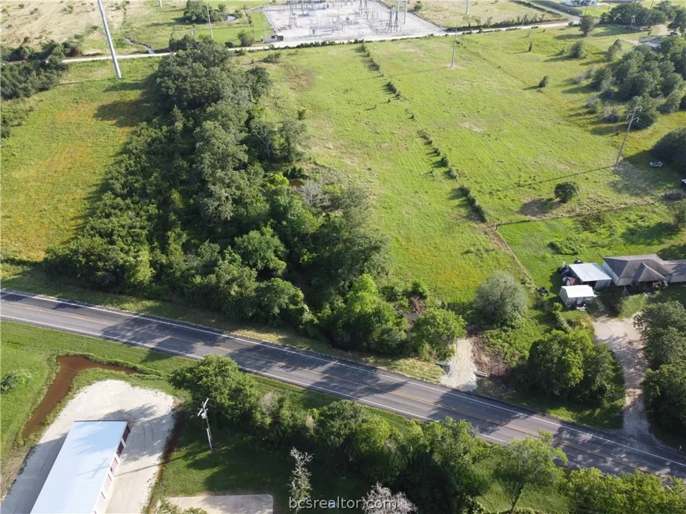 20067 FM 39 Iola, TX 77861