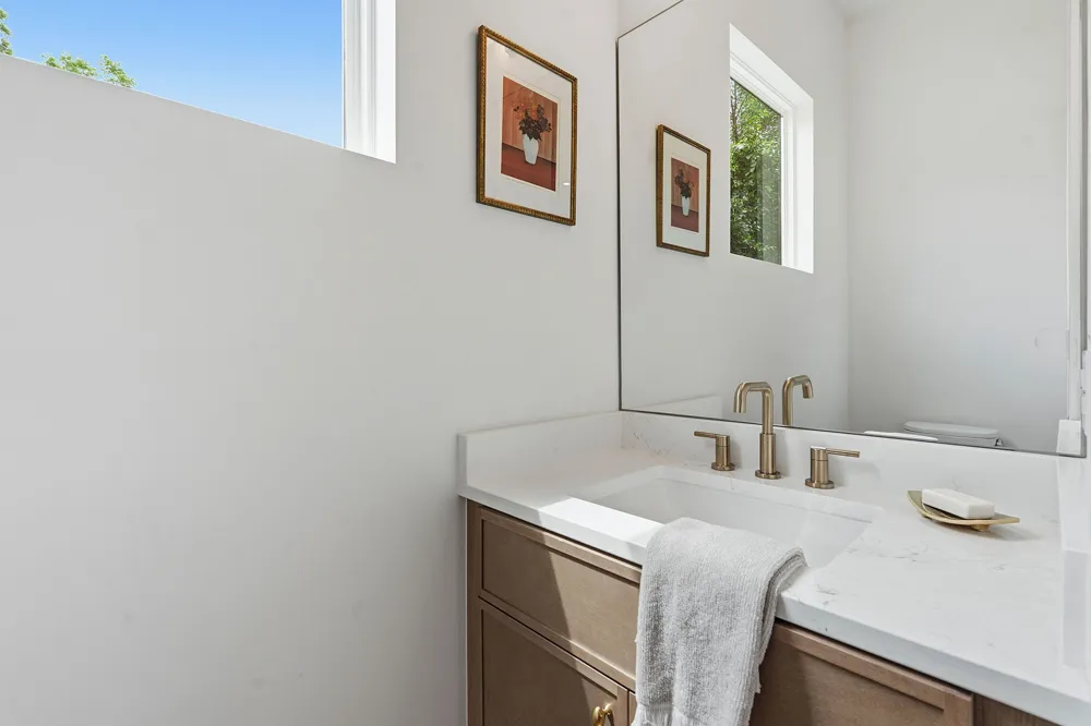 2009 Payne Avenue #2 Austin, TX 78757