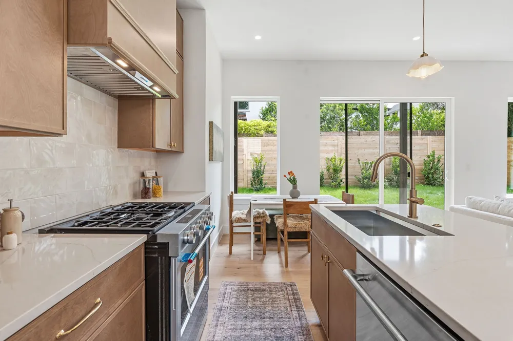 2009 Payne Avenue #2 Austin, TX 78757