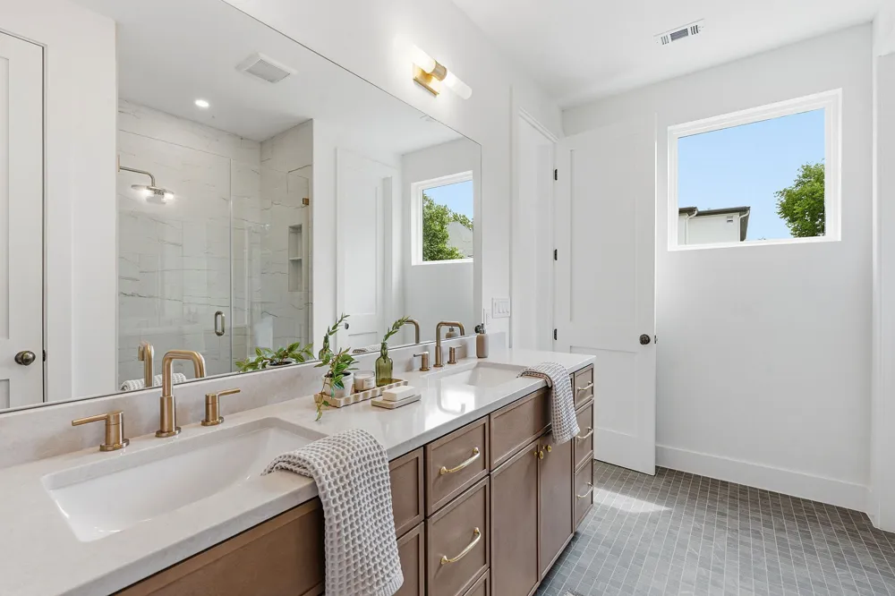 2009 Payne Avenue #2 Austin, TX 78757