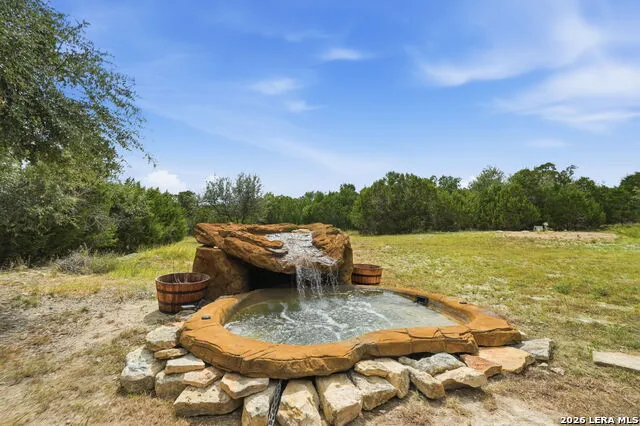422 CIELO VIS Canyon Lake, TX 78133
