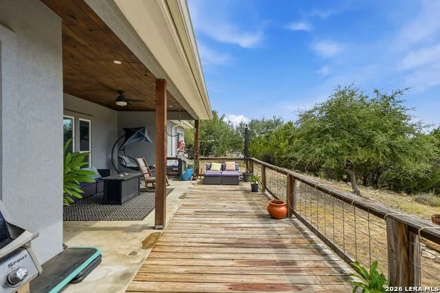 422 CIELO VIS Canyon Lake, TX 78133