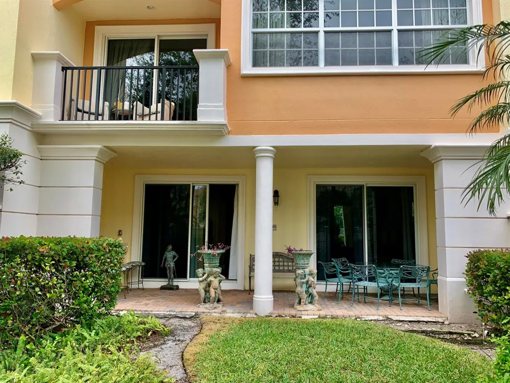 5620 NE Trieste Terrace Boca Raton, FL 33487