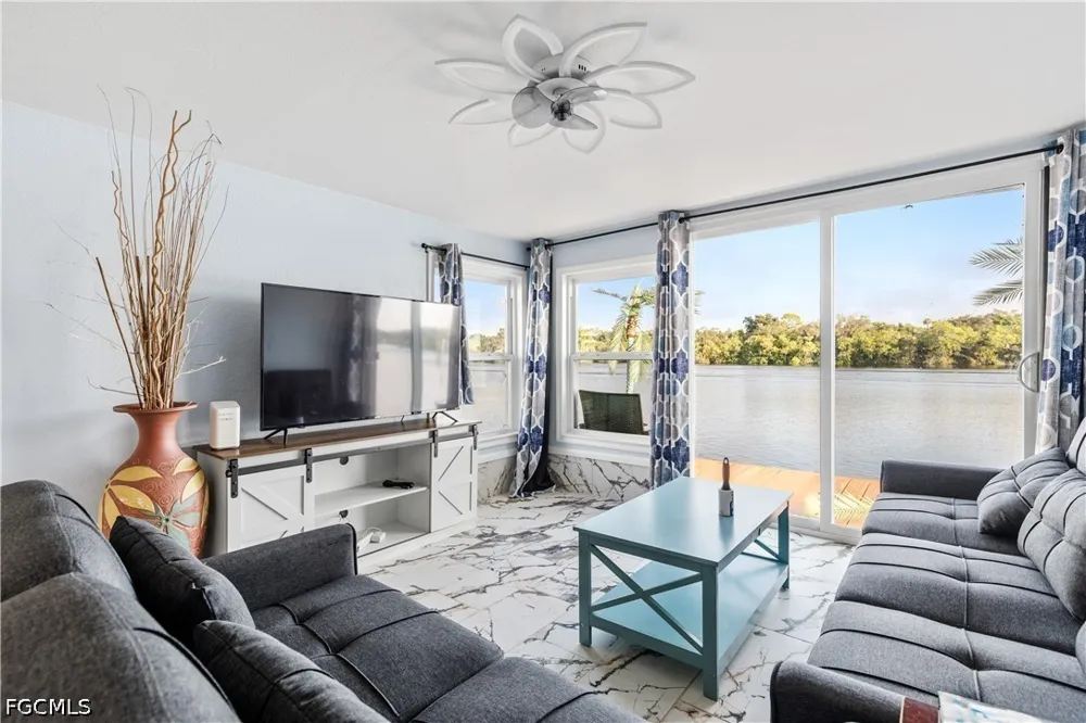 S Olga Drive #28 Fort Myers, FL 33905