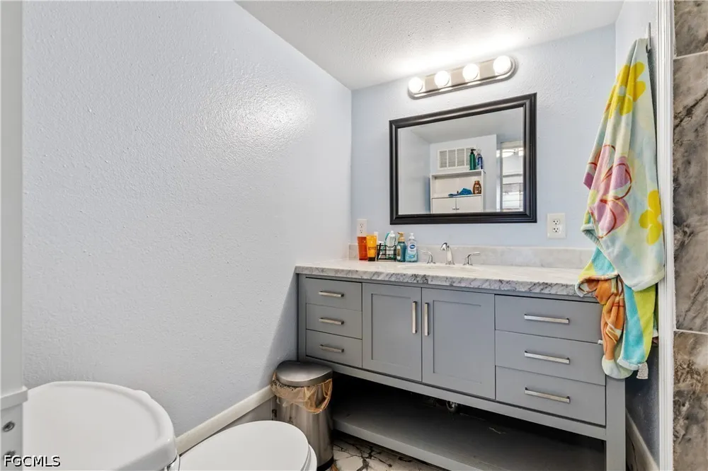 S Olga Drive #28 Fort Myers, FL 33905