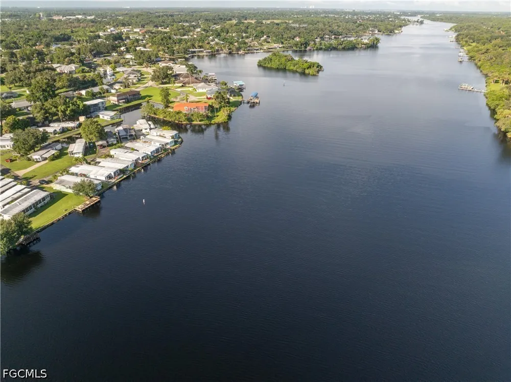 S Olga Drive #28 Fort Myers, FL 33905