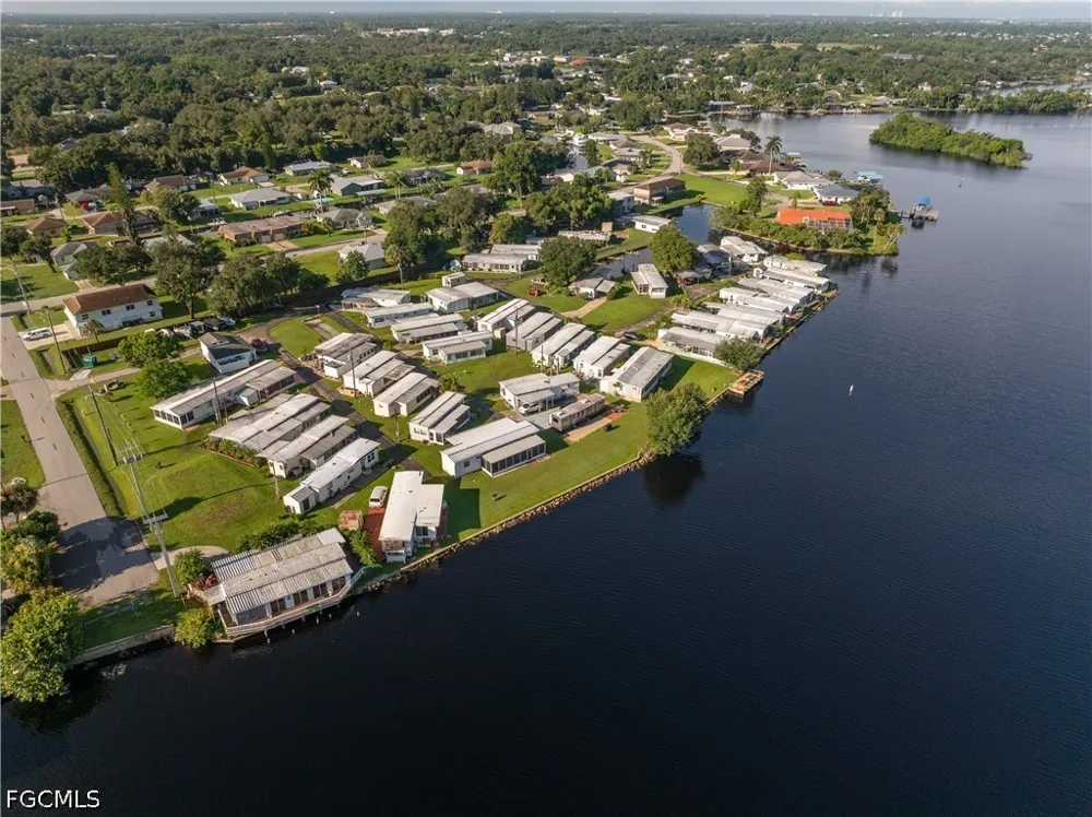 S Olga Drive #28 Fort Myers, FL 33905