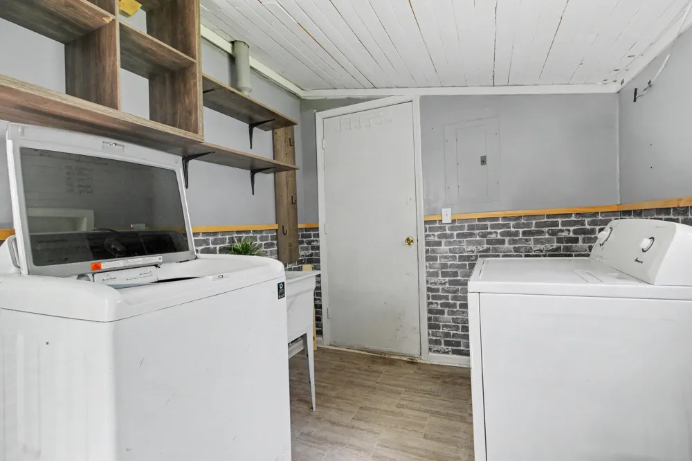 7870 Forest Street Dexter, MI 48130